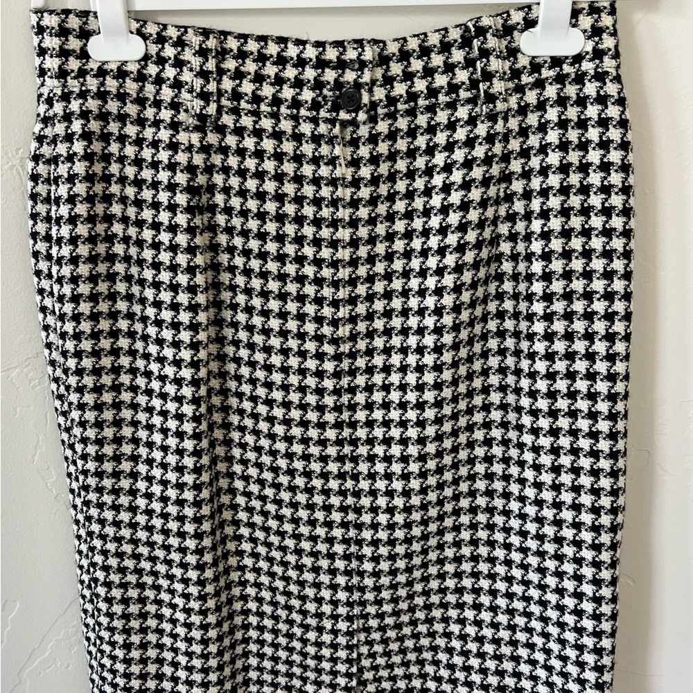 Black and White Houndstooth Skirt